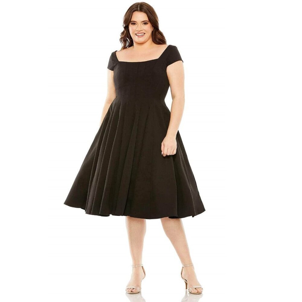 NWT Mac Duggal Cap Sleeve Multi Seam Full Skirt Dress Black 16W #7716